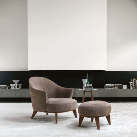 Desirée Divani Poltrone Design Showroom Milano