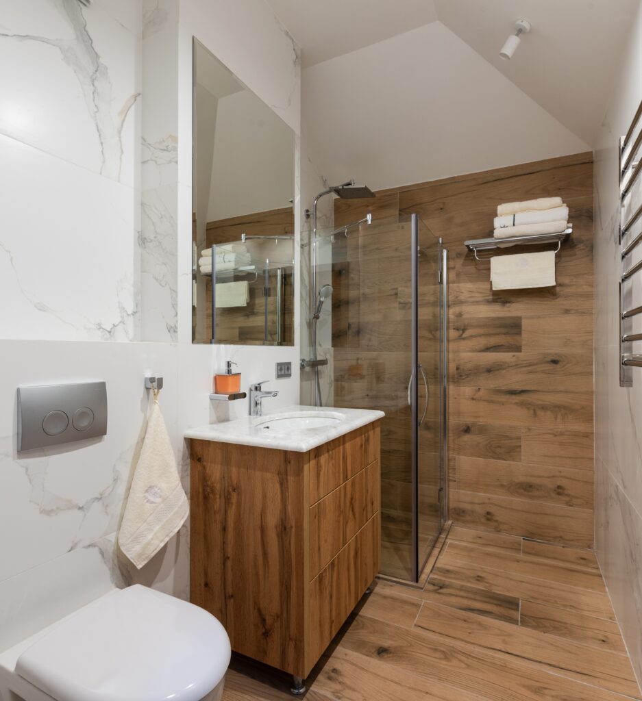 Water, docce e mobili angolari per bagno piccolo o grande - Cose di Casa
